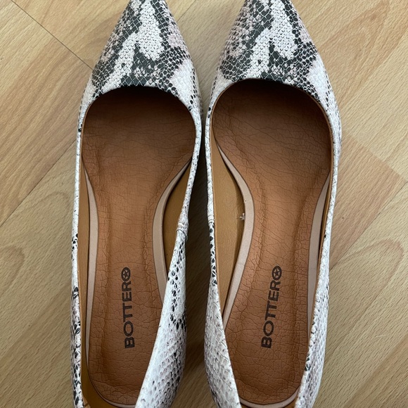 Kitten heel shoes - Picture 4 of 4